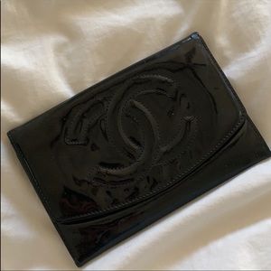 Vintage Chanel patent leather logo wallet